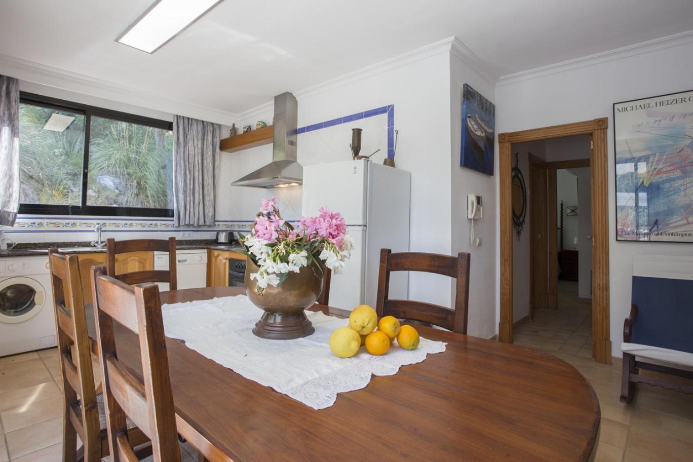 Villa With Private Mountain Ideal Runners Trailers Near Beach Approx 5 Min Walking Beach,Property Belong Puerto Pollensa Villas And Apartments Exterior foto