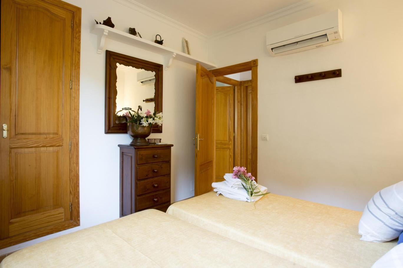 Villa With Private Mountain Ideal Runners Trailers Near Beach Approx 5 Min Walking Beach,Property Belong Puerto Pollensa Villas And Apartments Exterior foto